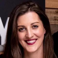 Anna Mackenzie